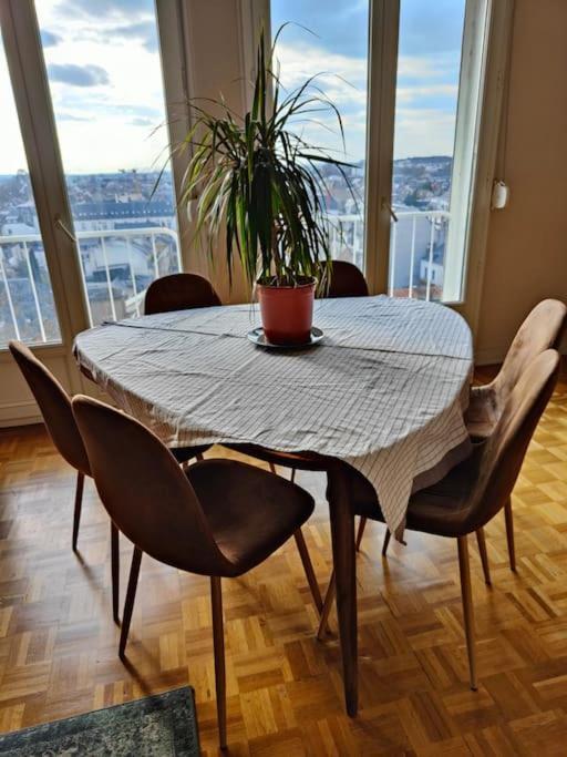 Superbe Appartement Lumineux Avec Vue Imprenable Tours Exterior foto